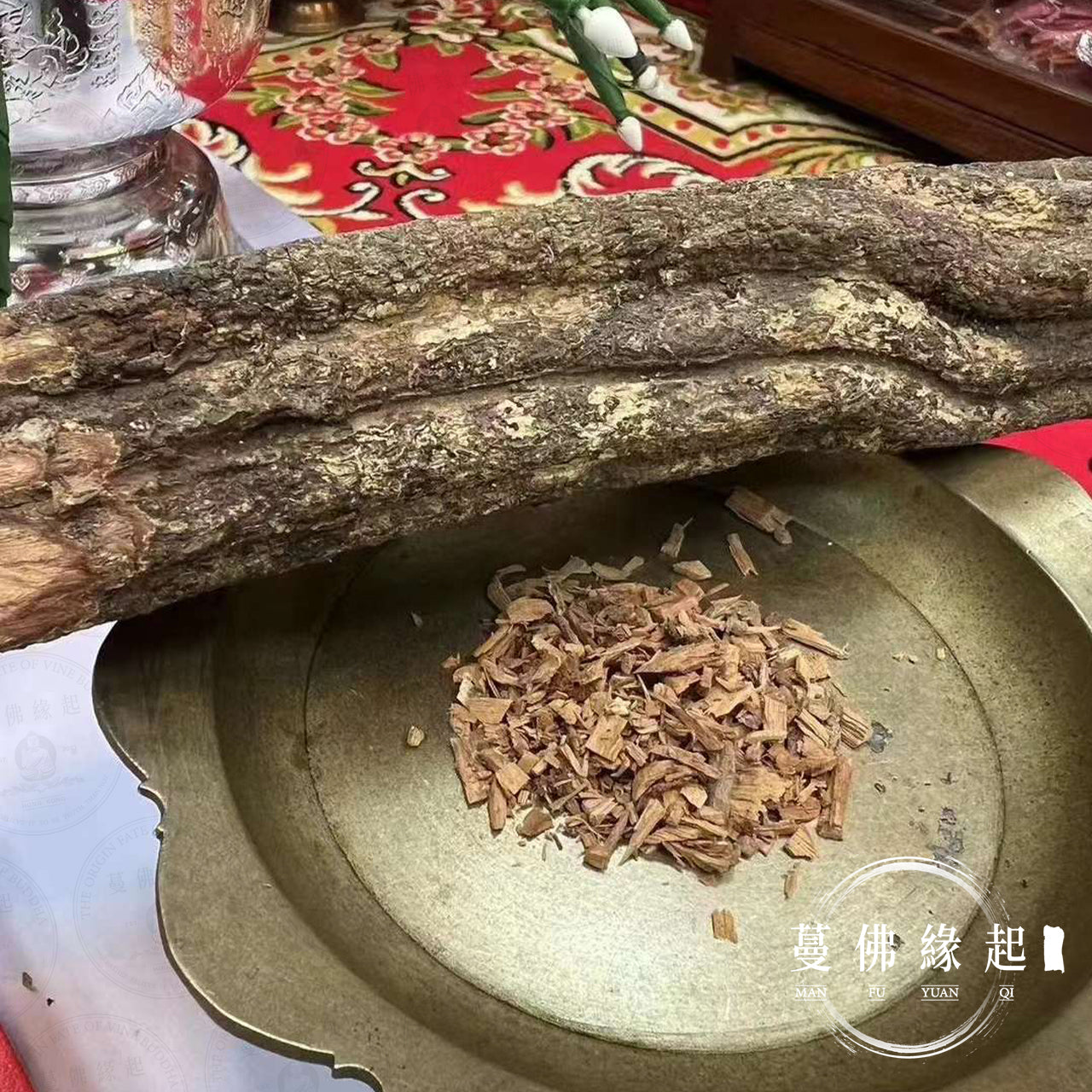 阿贊福 • 2567 • 桃萬隆膏